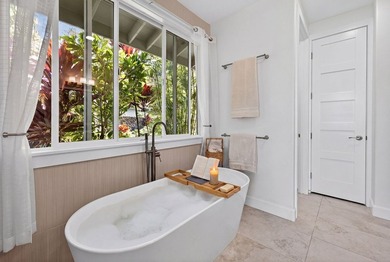 Built in 2022, this beautiful single-level home in Kona Vistas - photo 10