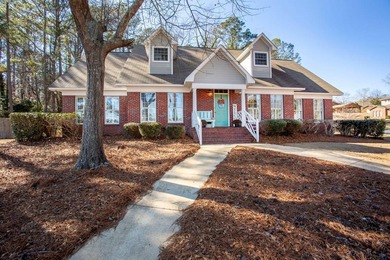 Lake Home For Sale in Eufaula, Alabama