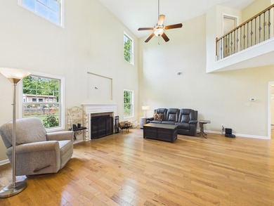 Beautiful Traditional Craftsman-style home in sought-after - photo 18