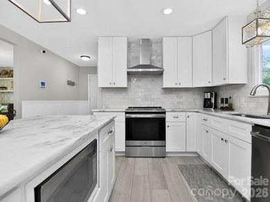 Beautiful mid-century modern nestled on the golf course in the - photo 18