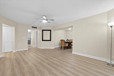 Beautifully updated 2-bedroom, 2-bath penthouse condo in the - photo 19