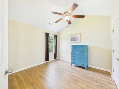 Beautiful Traditional Craftsman-style home in sought-after - photo 23