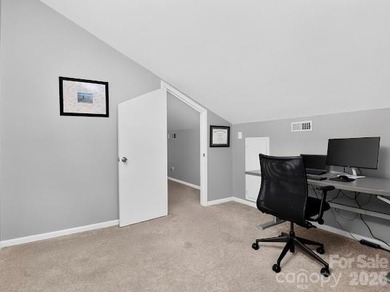 Beautiful mid-century modern nestled on the golf course in the - photo 25