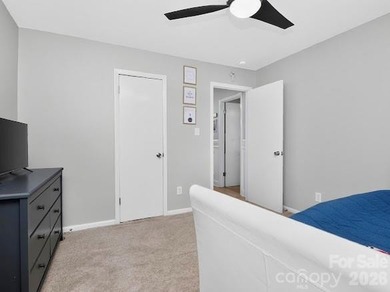 Beautiful mid-century modern nestled on the golf course in the - photo 27