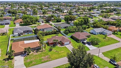 Welcome to this beautiful Florida home located in the thriving - photo 9
