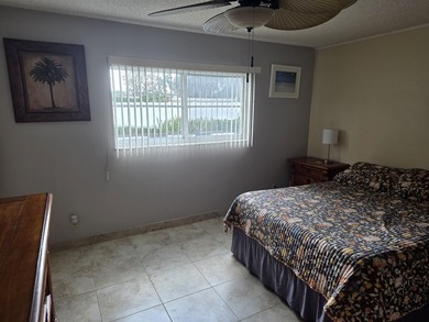 Welcome to this efficient one-bedroom, one-and-a-half-bath - photo 7