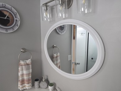 Welcome to this efficient one-bedroom, one-and-a-half-bath - photo 9