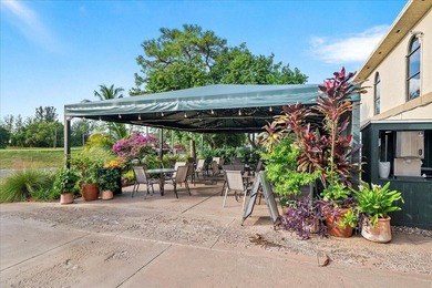 Beautifully updated 2-bedroom, 2-bath penthouse condo in the - photo 49