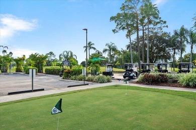 Beautifully updated 2-bedroom, 2-bath penthouse condo in the - photo 50