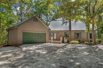 (private lake, pond, creek) Home For Sale in Blacksburg South Carolina