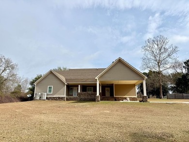 This gorgeous 5 bedroom, 3.5 bath home with a bonus room offers - photo 6