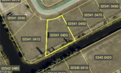 *Spacious Freshwater Canal Lot Available for Sale - Ideal for - photo 1