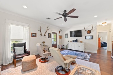 $10,000 PRICE ADJUSTMENT!!! Motivated Seller! Welcome to your - photo 5