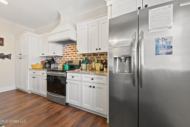 $10,000 PRICE ADJUSTMENT!!! Motivated Seller! Welcome to your - photo 9