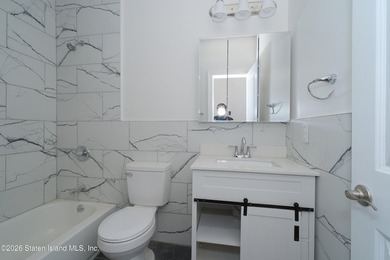 Brand-new construction two-family home in a prime Staten Island - photo 12