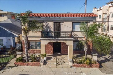 High yield 10 unit property one block from Downtown San Pedro - photo 1