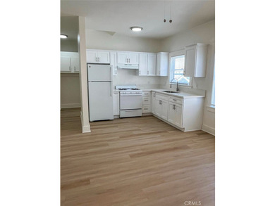 High yield 10 unit property one block from Downtown San Pedro - photo 4
