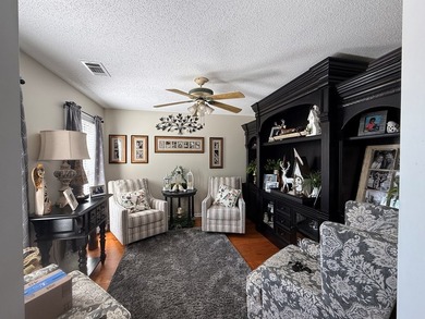 Enjoy peace and tranquility in this beautiful 5-bedroom, 2-bath - photo 6
