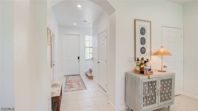 Welcome to this beautifully maintained 3-bedroom, 2.5-bath - photo 8