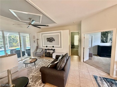 Welcome to this well-maintained 3-bedroom plus den, 2-bath pool - photo 3