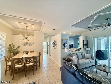 Welcome to this well-maintained 3-bedroom plus den, 2-bath pool - photo 4