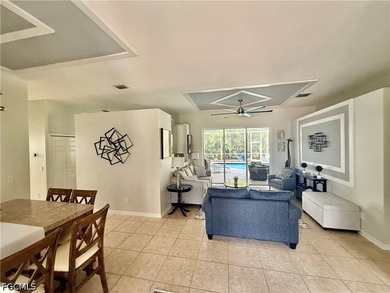 Welcome to this well-maintained 3-bedroom plus den, 2-bath pool - photo 8