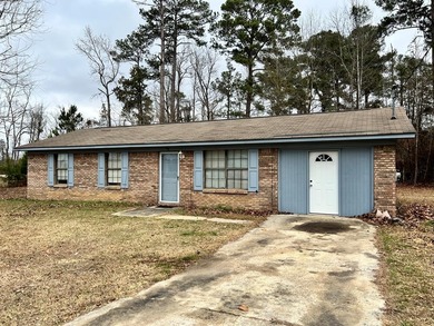 Lake Eufaula / Walter F. George Home For Sale in Eufaula Georgia