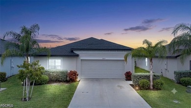 Beautifully maintained like-new home built in 2023 in the - photo 2