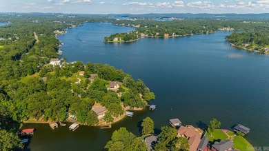 Welcome to this exceptional Lake Hamilton estate where timeless - photo 6