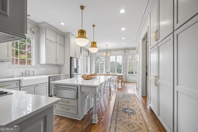 Situated within the prestigious Woodlands section of Chateau - photo 20