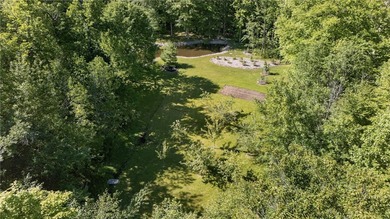 Welcome to your own private sanctuary! This stunning - photo 23