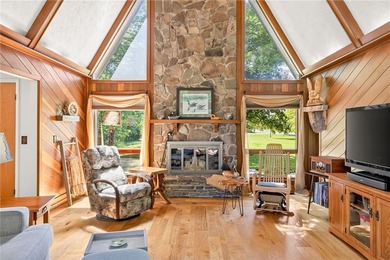 Welcome to your own private sanctuary! This stunning - photo 25