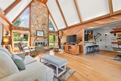 Welcome to your own private sanctuary! This stunning - photo 26