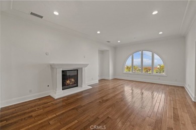 Experience the pinnacle of coastal luxury in the exclusive guard - photo 8