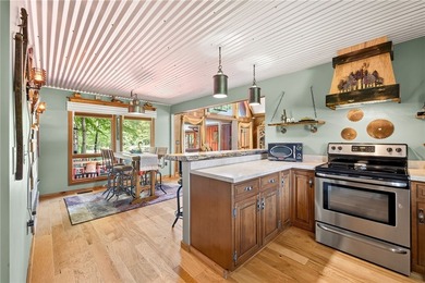 Welcome to your own private sanctuary! This stunning - photo 31