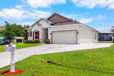 Don't miss this absolutely stunning nearly new 3 Bedroom plus - photo 3