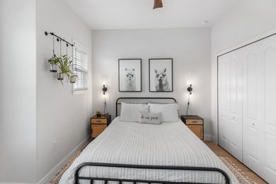 Don't miss this absolutely stunning nearly new 3 Bedroom plus - photo 7