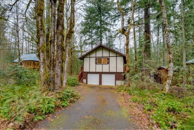 Lake Home Off Market in Brightwood, Oregon
