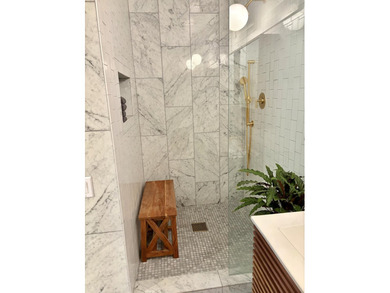 Mid Century marvel, stylishly renovated by resident owner - photo 20