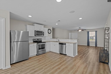 Welcome to this charming patio home nestled in the heart of Irmo - photo 10