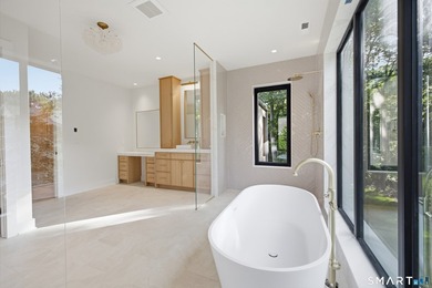 Resort-style living meets modern luxury at 2 Windy Hill Road - photo 21
