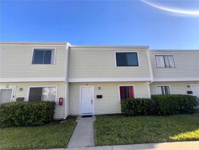 Lake Orienta Condo For Sale in Altamonte Springs Florida