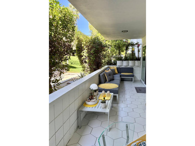 Mid Century marvel, stylishly renovated by resident owner - photo 28