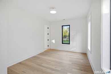 Resort-style living meets modern luxury at 2 Windy Hill Road - photo 29