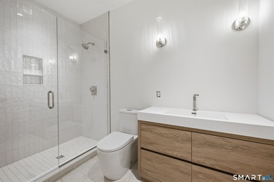 Resort-style living meets modern luxury at 2 Windy Hill Road - photo 37