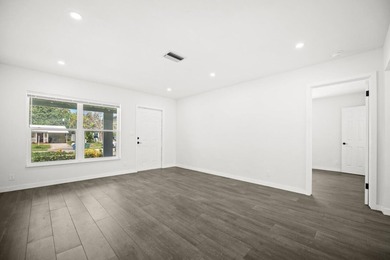A true 3/2 fully renovated home on one of the best streets in - photo 4