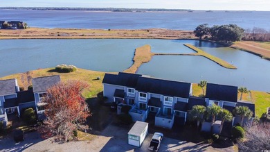 Waterfront living meets timeless charm at Belle Isle Yacht Club! - photo 2