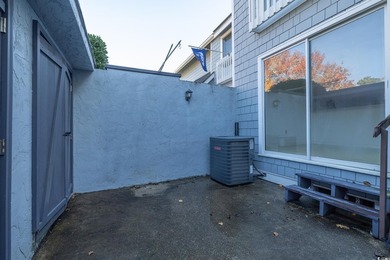 Waterfront living meets timeless charm at Belle Isle Yacht Club! - photo 4