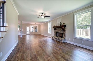 Welcome home to your gated retreat by the river! Luxury Living - photo 12