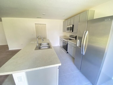 Fantastic newer CBS home located in Lakewood Park, large lot - photo 15